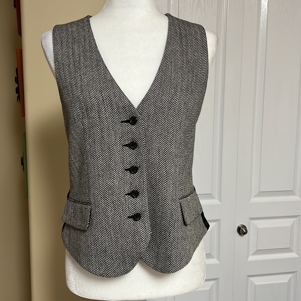 George Chevron Vest